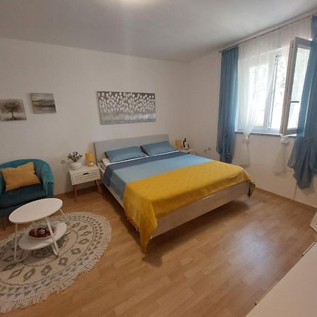 Apartmani Anica Risika Exteriör bild