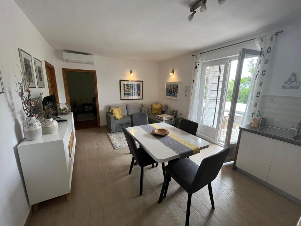 Apartmani Anica Risika Exteriör bild