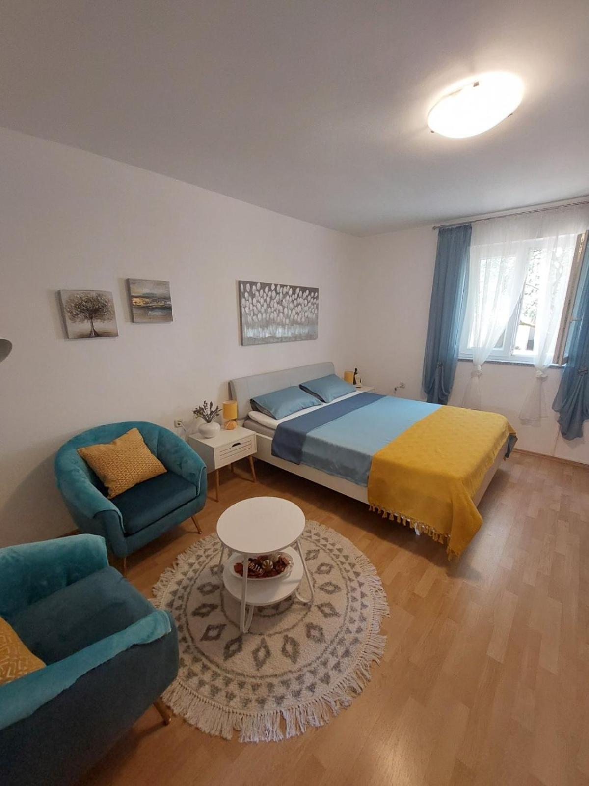 Apartmani Anica Risika Exteriör bild