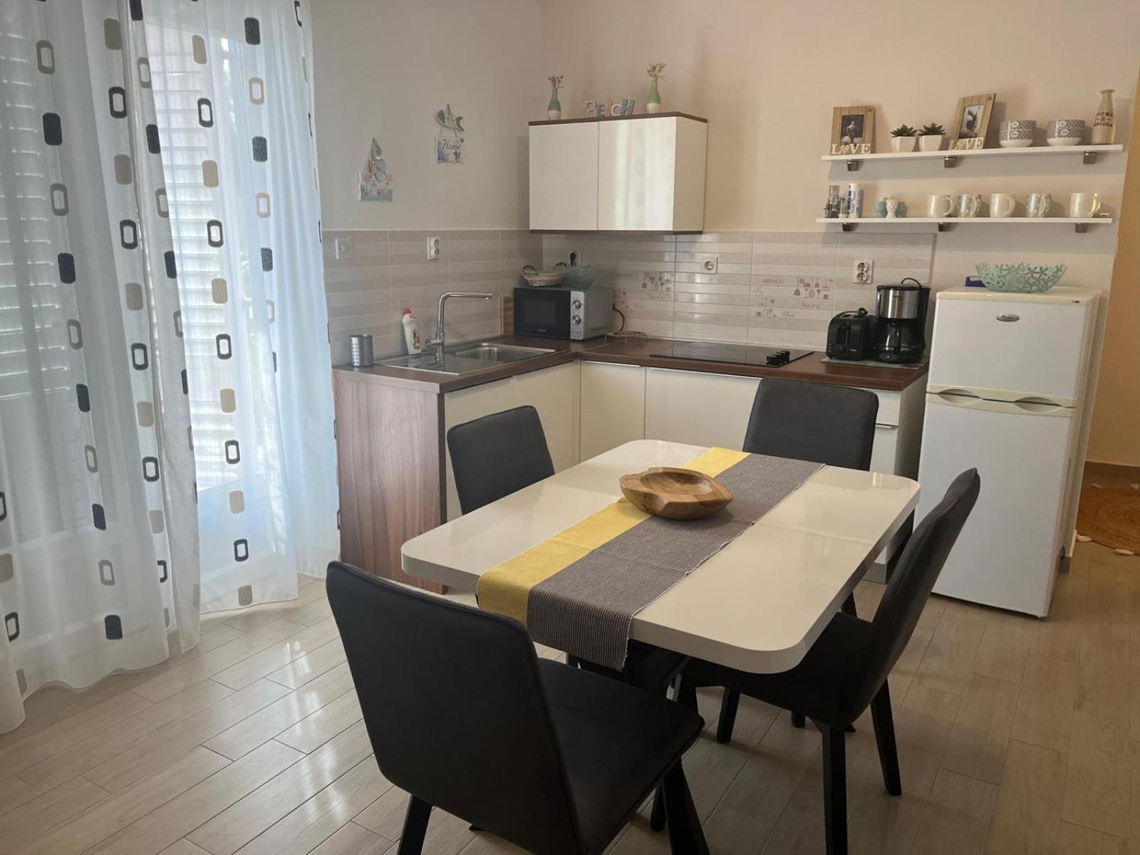 Apartmani Anica Risika Exteriör bild