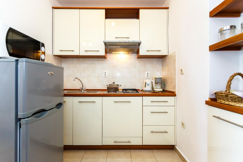 Apartmani Anica Risika Exteriör bild